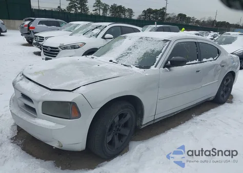 2010 Dodge Charger z USA, uszkodzony, nr VIN 2B3AA4CT5AH188818